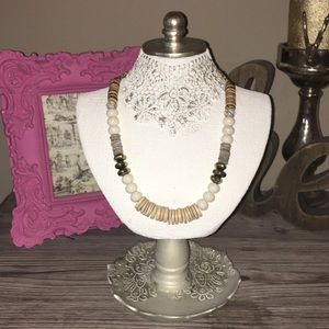 NWOT Ann Taylor Necklace